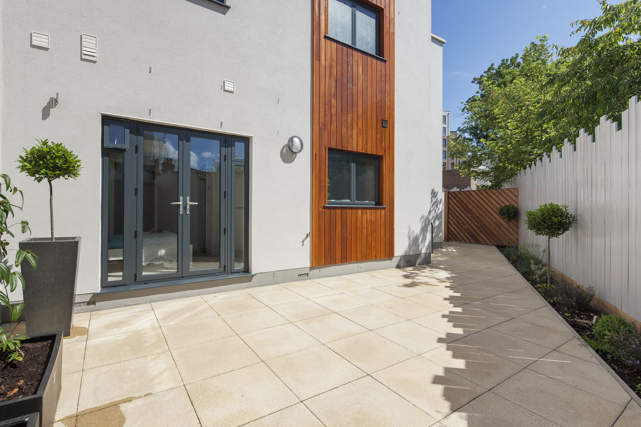 Office-to-Residential Conversion: 21 Modern Flats in NW2